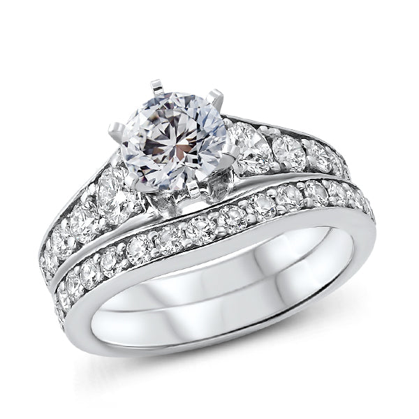 Solitaire Diamond Ring with Graduated Side Diamonds