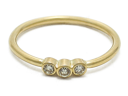 Diamond 3 Stone Ring 18 Karat Gold